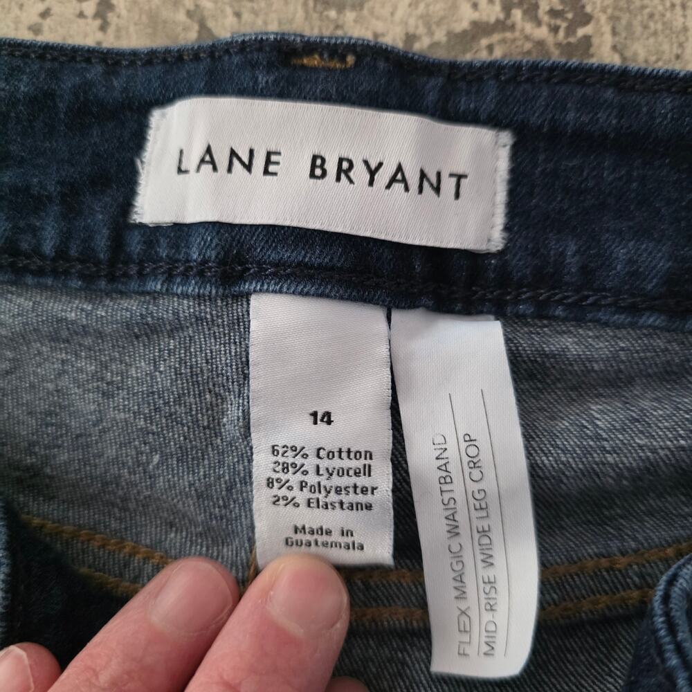 Lane Bryant Midrise Wide Leg Crop Blue Jeans Size 14 - Picture 3 of 8